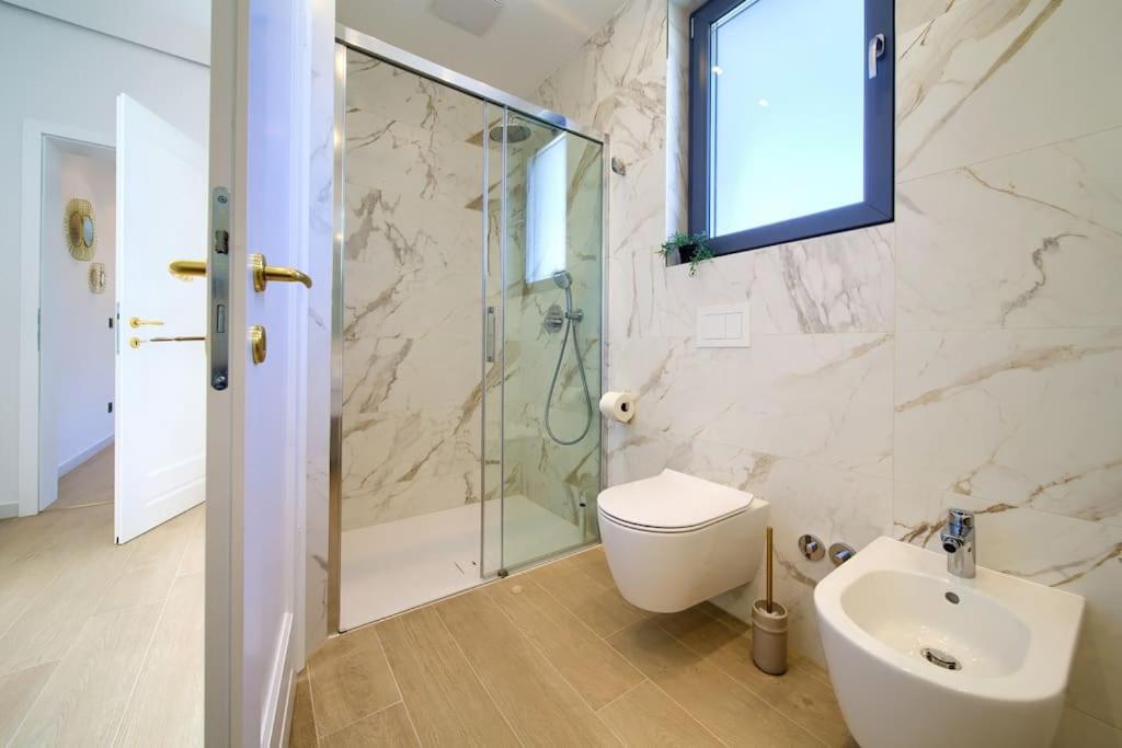 Luxury Villa Harmony With Heated Pool And Seaview Vrh  Exterior photo